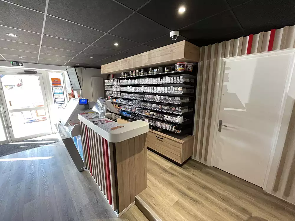 Bar Le Pacific Le Sourn realisations Art Bois Concept min