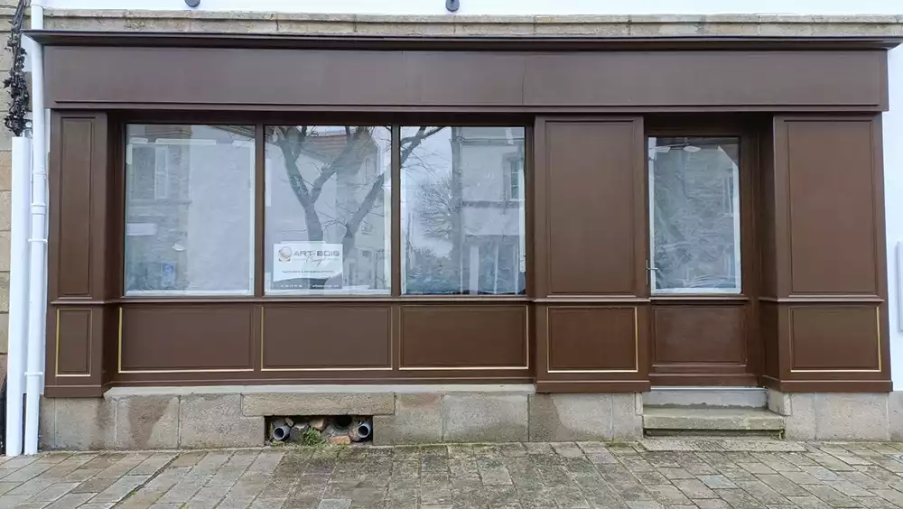 Devanture du restaurant Le 1931 à Guemene sur Scorff