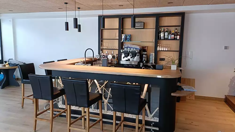 Restaurant Le Guemene sur Scorff realisations Art Bois Concept min