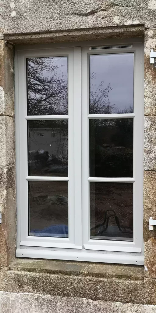 fenetres sur mesure realisations particuliers Art Bois Concept min
