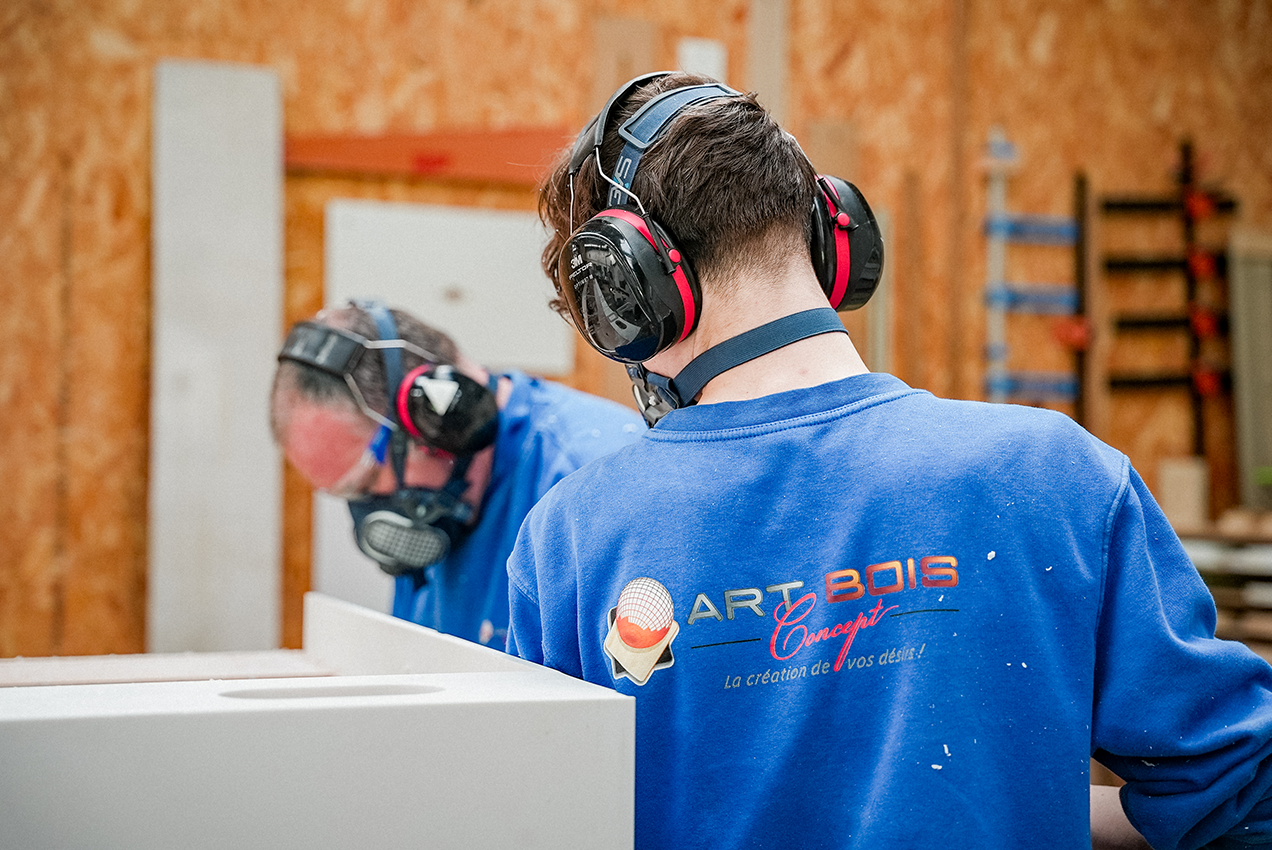 menuiserie agencement sur mesure pour professionnels Pontivy Art Bois Concept