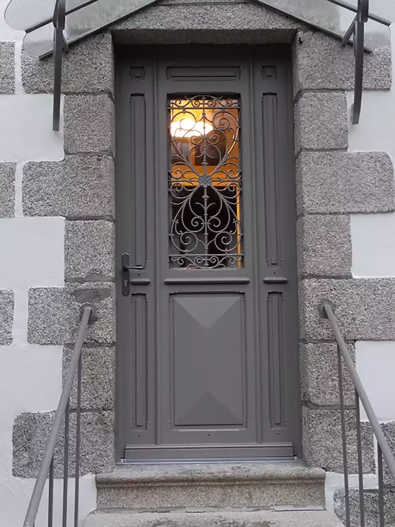 portes entree sur mesure realisations particuliers Art Bois Concept min
